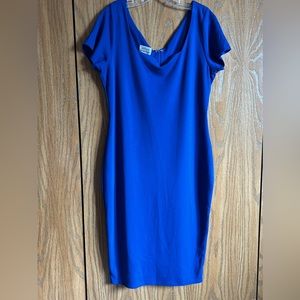 NWOT Unique Vintage Midi Wiggle Dress